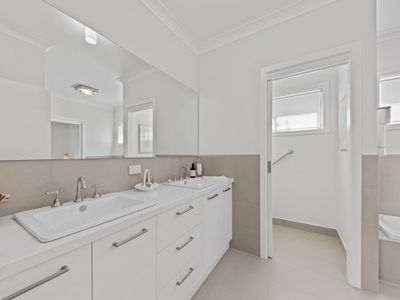 4 Albert Court, Wangaratta