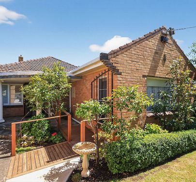 215 Liebig Street, Warrnambool