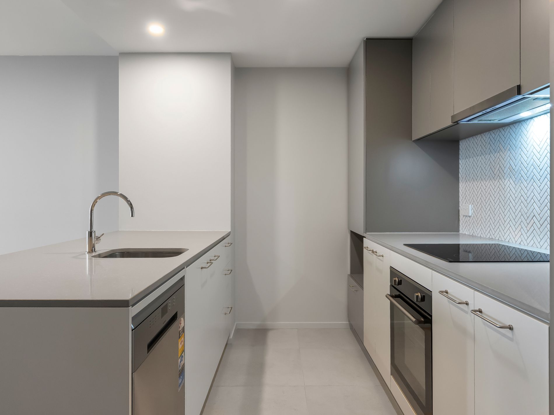 212 / 335 Anketell Street, Greenway