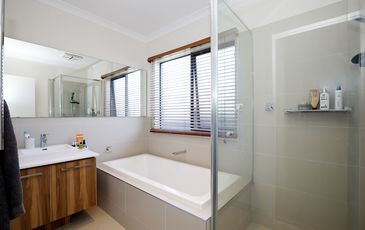14 Bonneville Parade, Pakenham