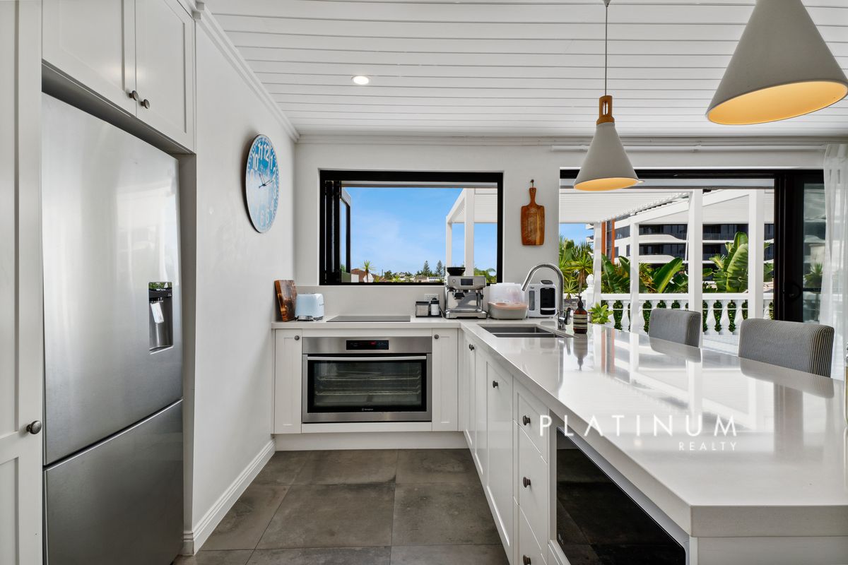 7 / 28 Dudley Street, Mermaid Beach