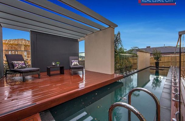2 Firenze Road, Greenvale