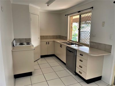 2 Mahala Court, Rochedale South