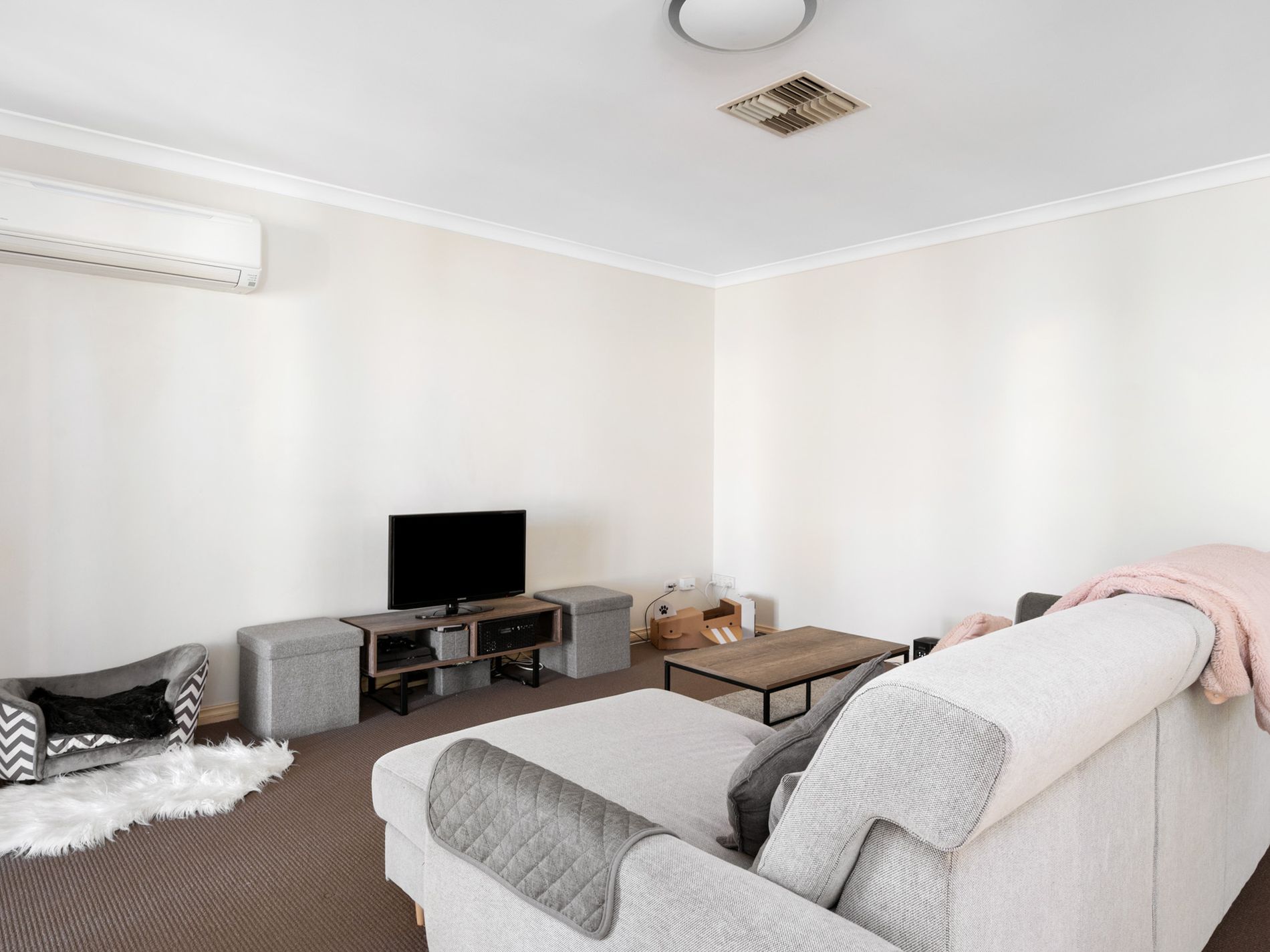 25 Crowley Gardens, Somerville