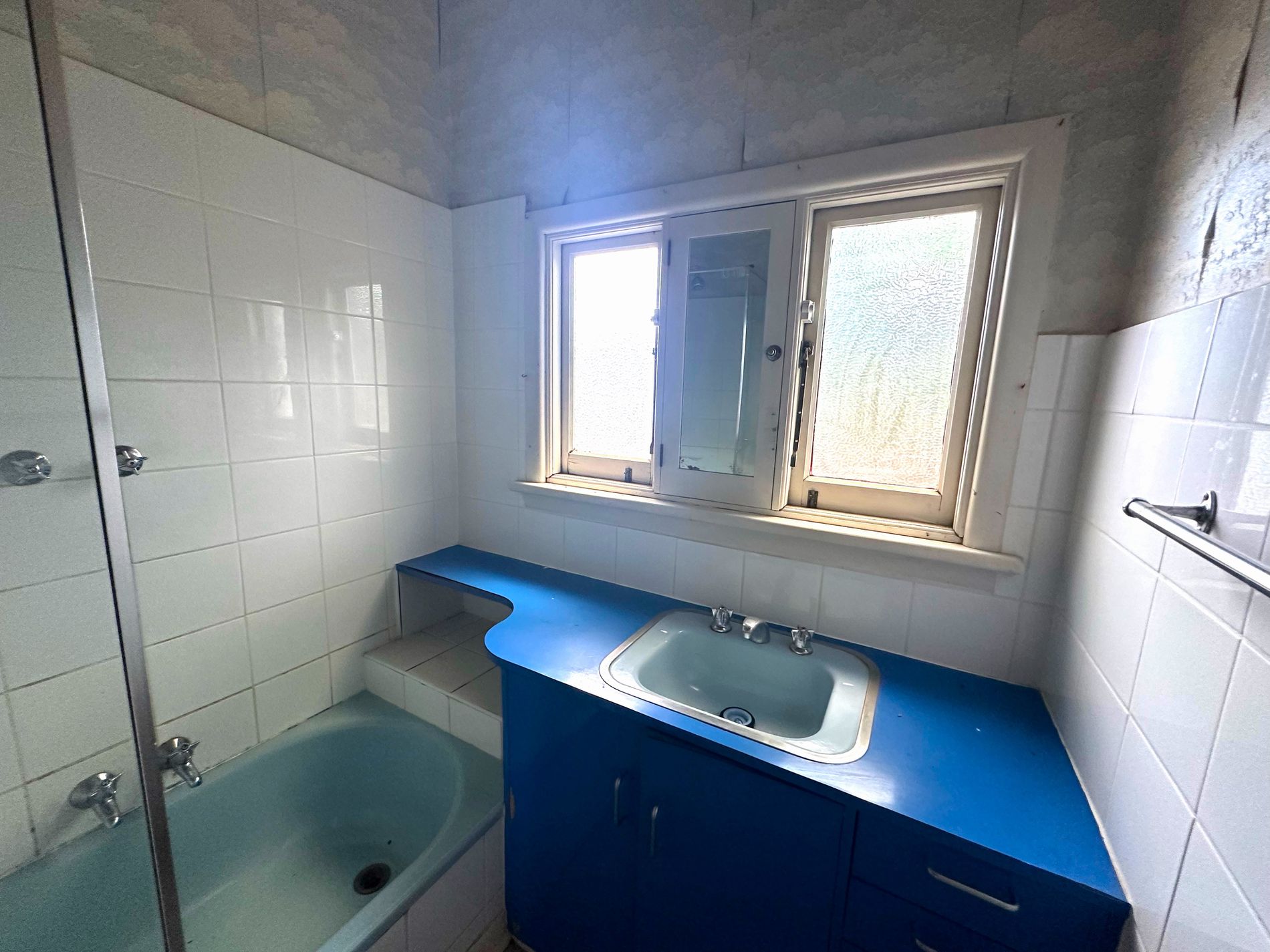 4 Cosy Gum Road, Carnegie
