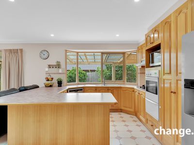 13 Bardsley Court, Narre Warren