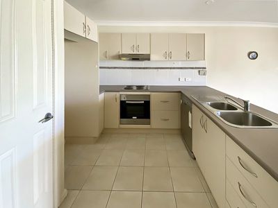 2/4 Parkes Street, Forbes