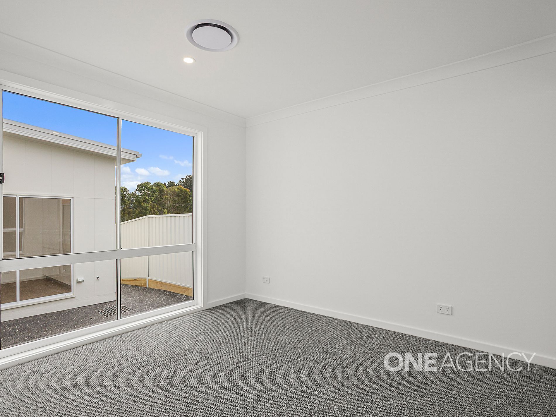 142A Lancaster Drive, Badagarang