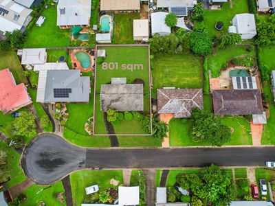 7 LEANNE CLOSE, Woree