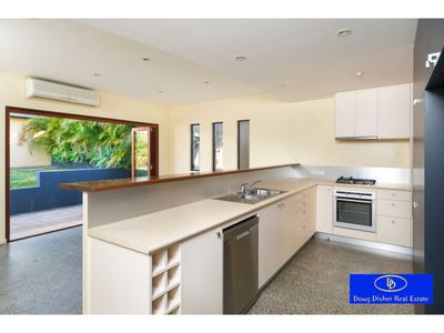 30 Salisbury Street, Indooroopilly