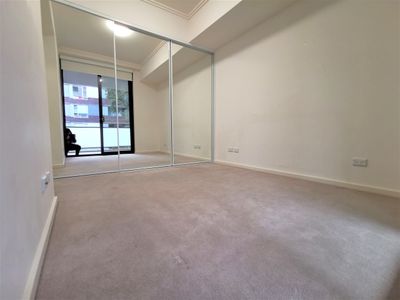 402 / 11A Washington Ave, Riverwood