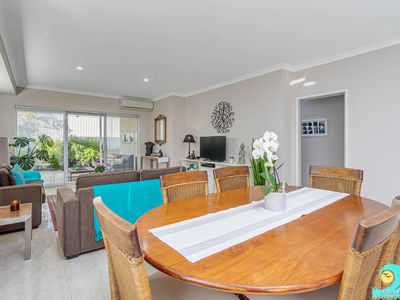 9 Topmast Brace, Alkimos