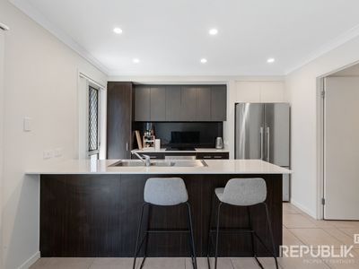 83 / 370 Gainsborough Drive, Pimpama