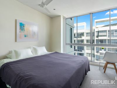 1203 / 1 Como Crescent, Southport