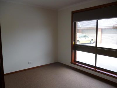 4 / 1 Branton Road, Hoppers Crossing