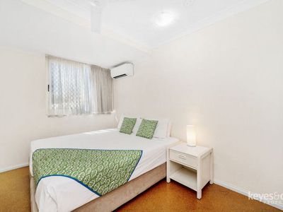 14 / 7 Mariners Drive, Townsville City