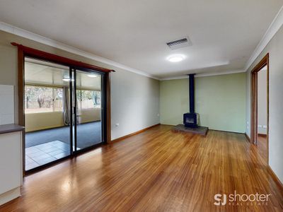 11 Springfield Way, Dubbo