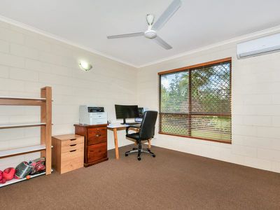 5 Bagshaw Crescent, Gray