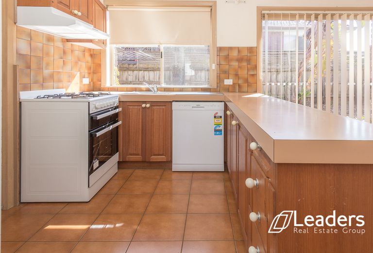4 / 49 QUEENS AVENUE, Doncaster