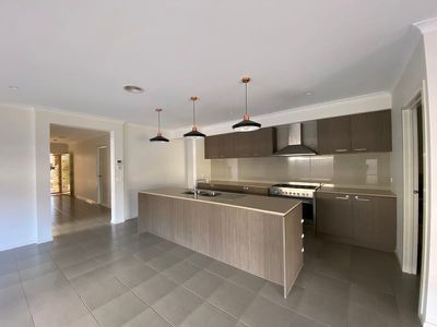 21 Cootamundra Drive, Armstrong Creek