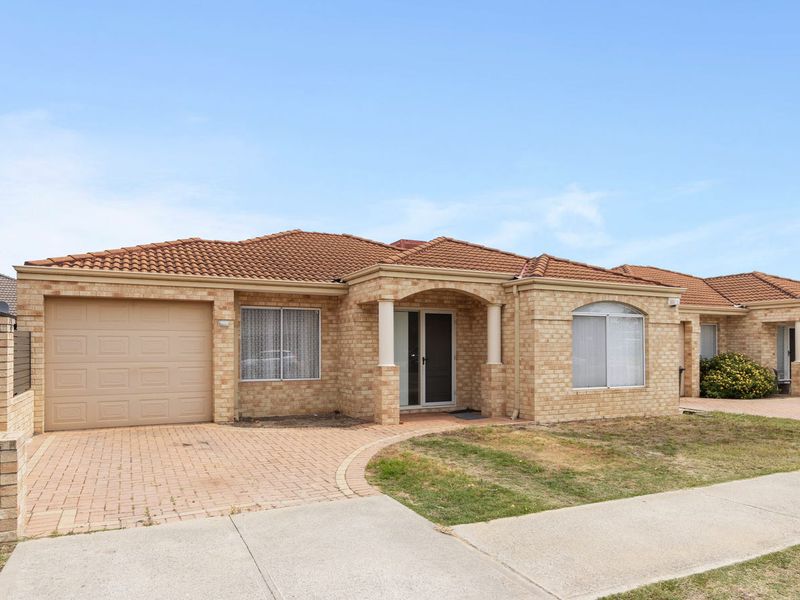 8 Davies Lane, Bentley