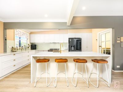 82 The Corso, Gorokan