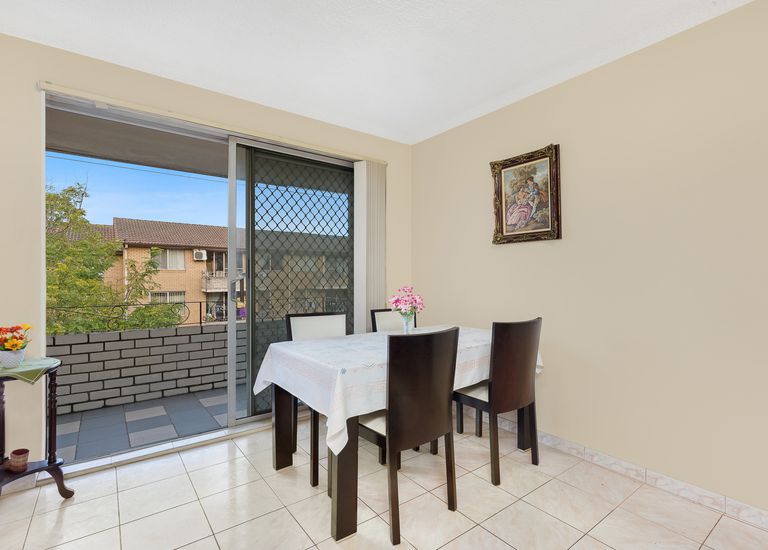 36 / 120 Cabramatta Rd, Cabramatta