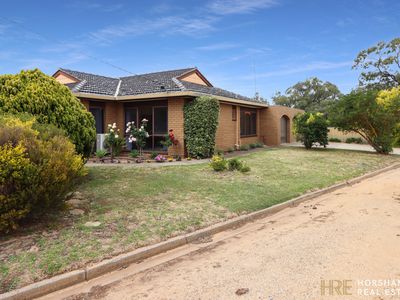130 Craig Avenue, Warracknabeal