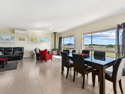 21 LAKESIDE DRIVE, Beachport