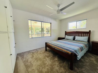 77 Summit Road, Pomona