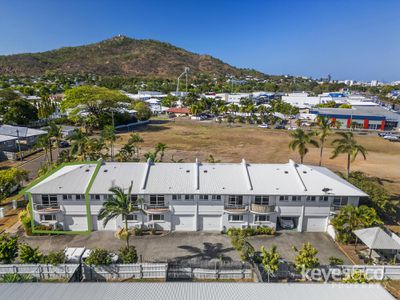 1 / 8 Regent Street, Hyde Park