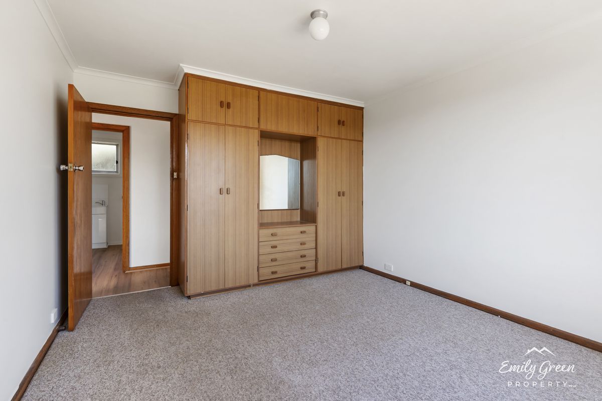 1 / 6 Hillside Crescent, West Hobart
