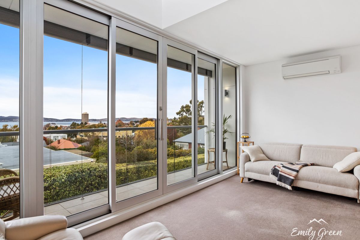 2 / 26 View Street, Sandy Bay