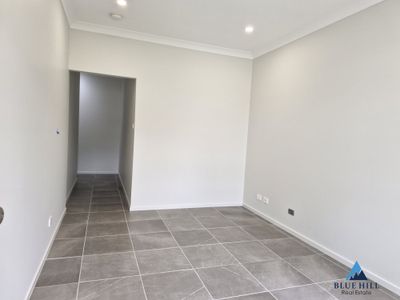 2 / 94 Settlers Boulevard, Chisholm