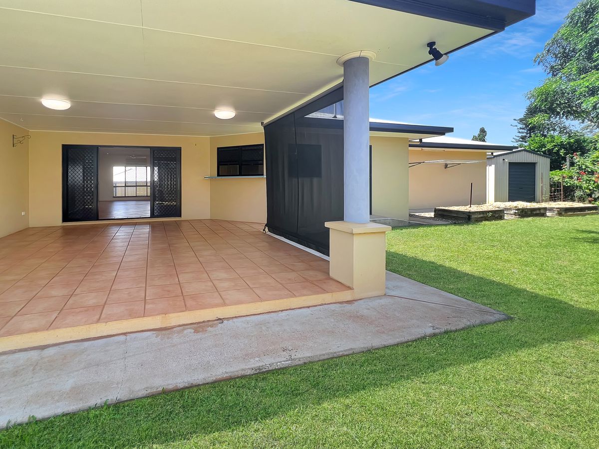 8 Jannina Drive, Atherton