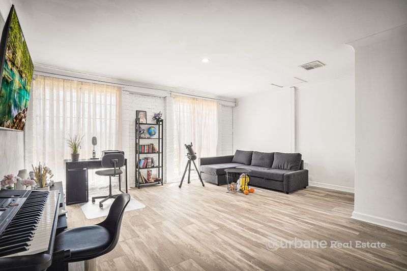 32 Fireball Avenue, Cranebrook