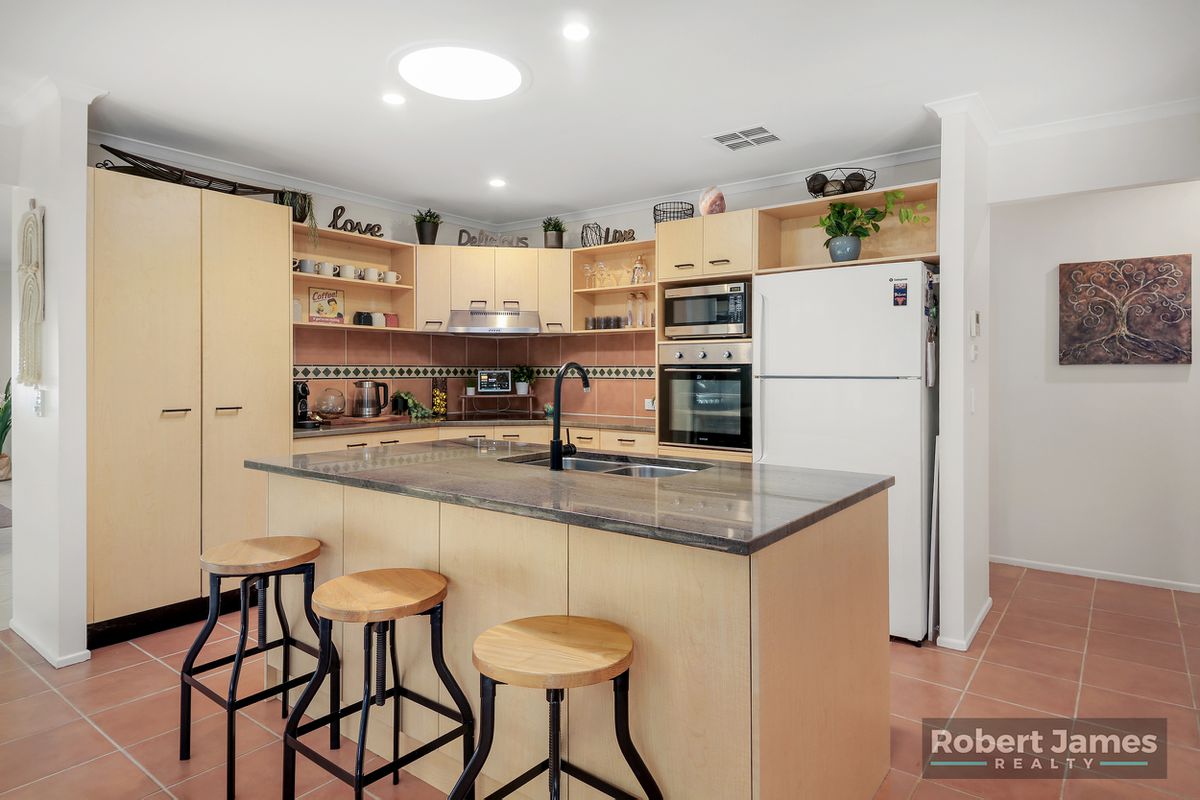 4 Daintree Way, Tewantin