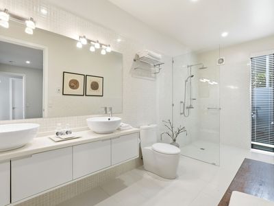 11903 Tasman Highway, Rocky Hills