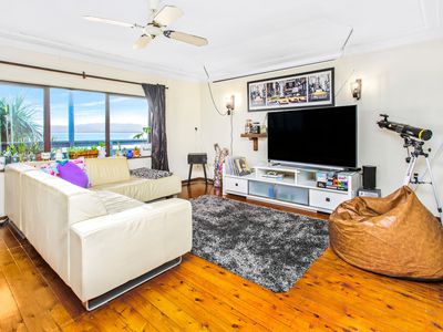 23 Northcliffe Drive, Lake Heights