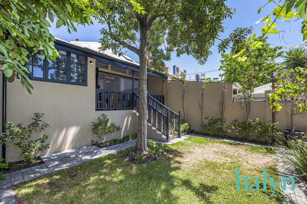 232 Lake Street, Perth