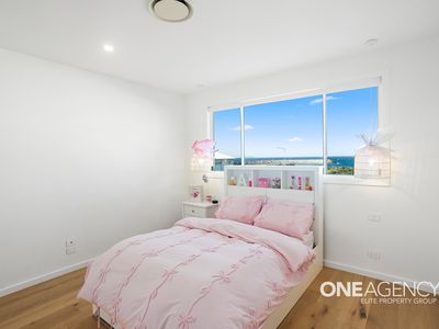 10 Seaside Avenue, Shell Cove