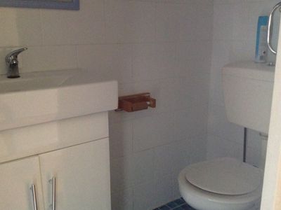 1 / 69 Lake Entrance Road, Warilla