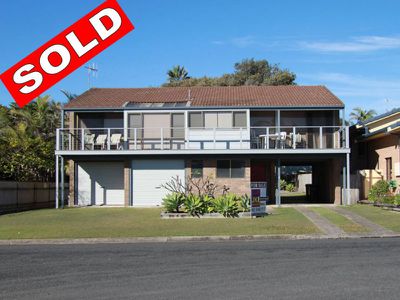 4 Konda Place, Forster