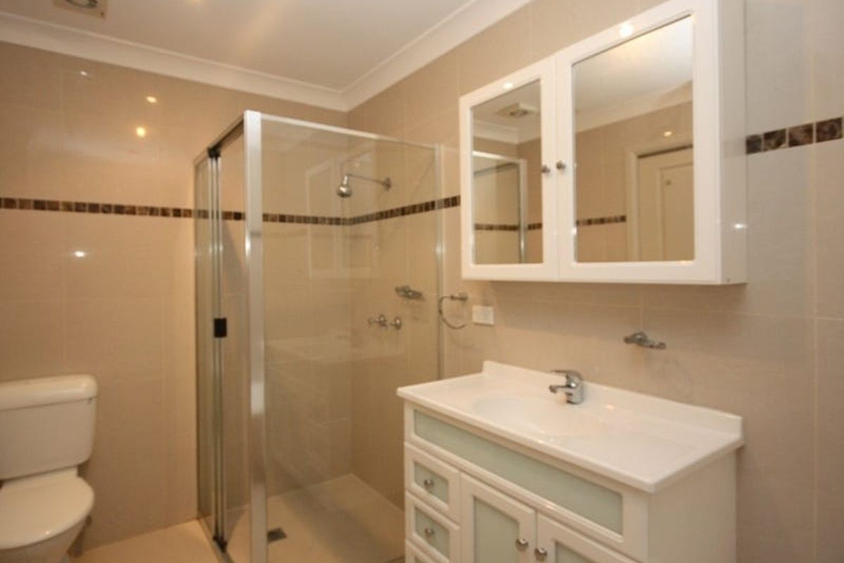 4 / 44 Beresford Road, Strathfield