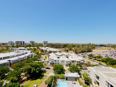 805 / 2 Oldfield Street, Burswood