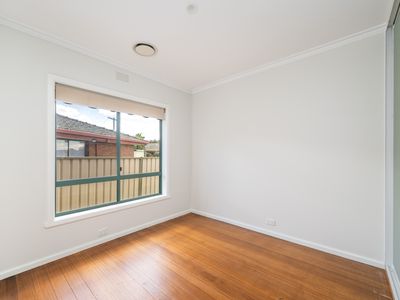 16 Parker Street, Shepparton