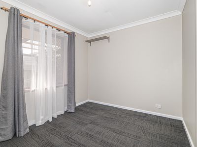13 Mimosa Court, Kelmscott