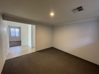 282 Landbeach Boulevard, Alkimos