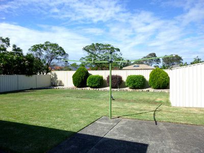 18 Bright Street, Forster