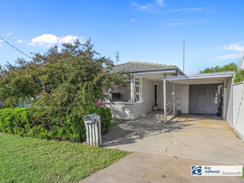 8 Larool Street, Tamworth